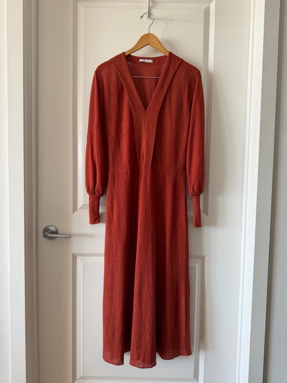 Zara Burnt Orange V‑Neck Long Sleeve Midi Dress
